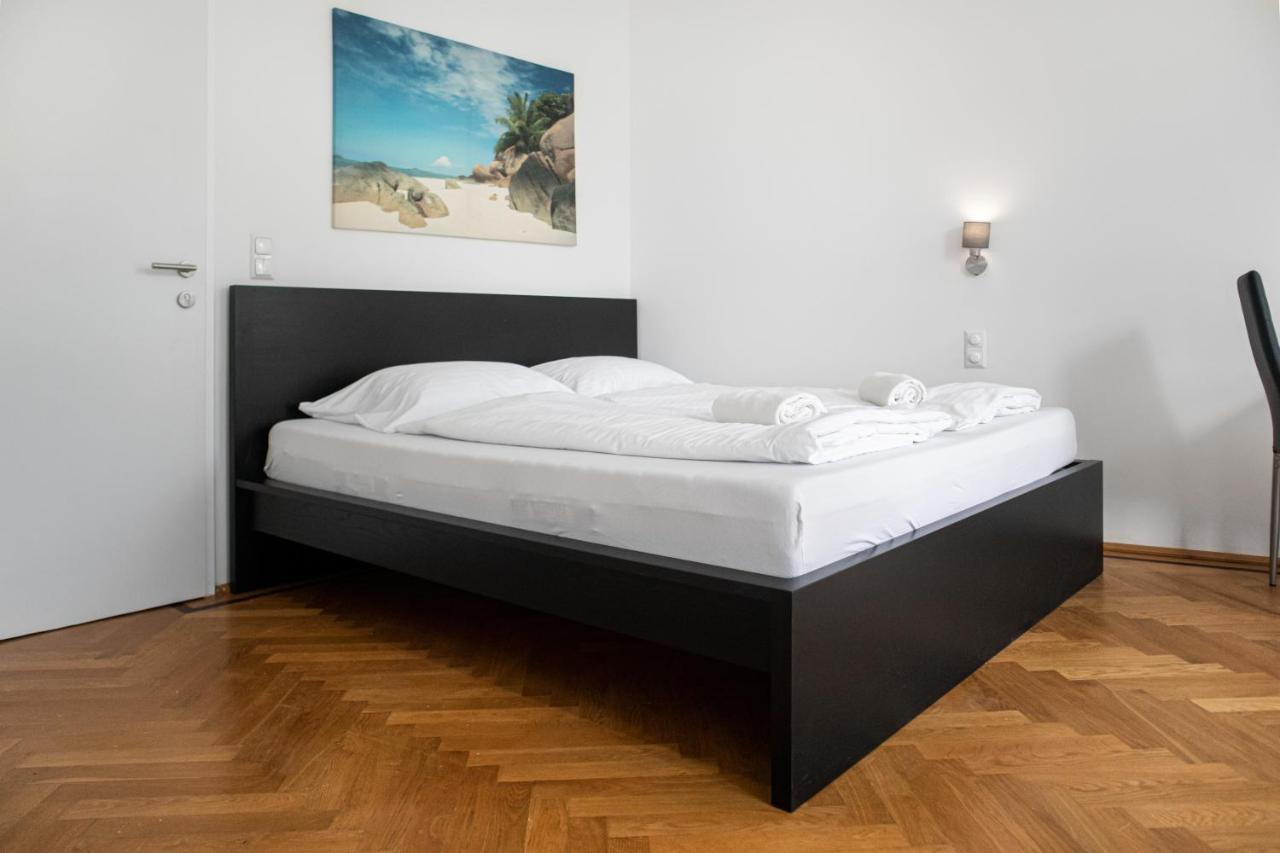 Superb 7br Shared Apartment- Near Hauptbahnhof Apartment