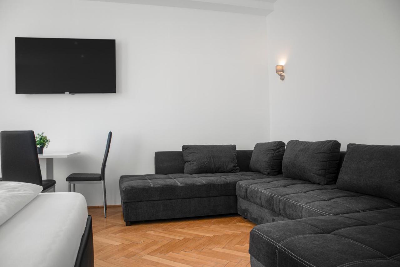 Superb 7br Shared Apartment- Near Hauptbahnhof *