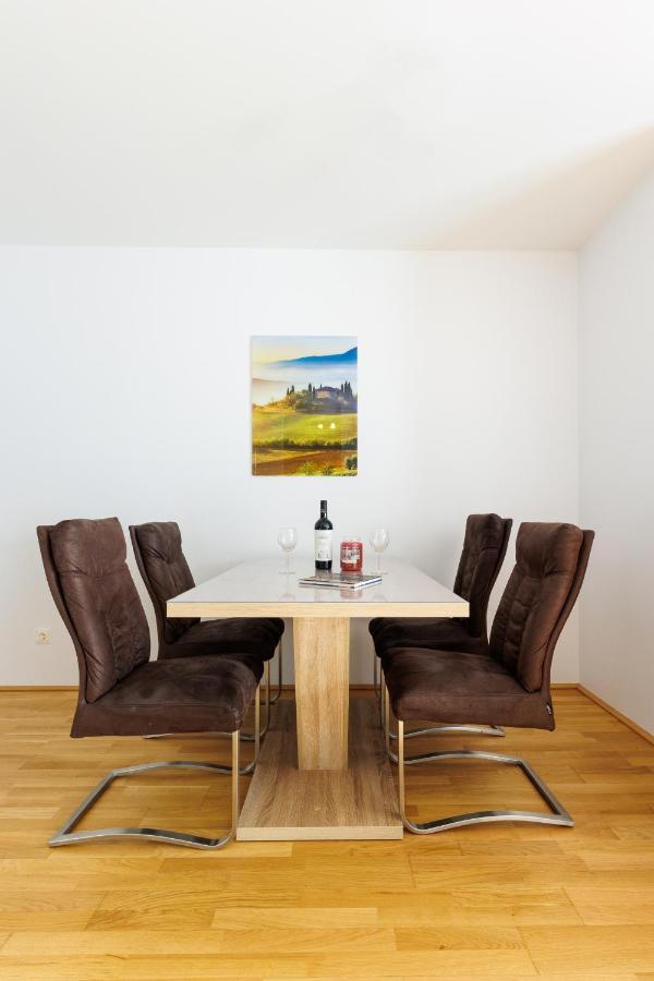 In By Oberlaa Therme - 15 Min To The City Center Apartment