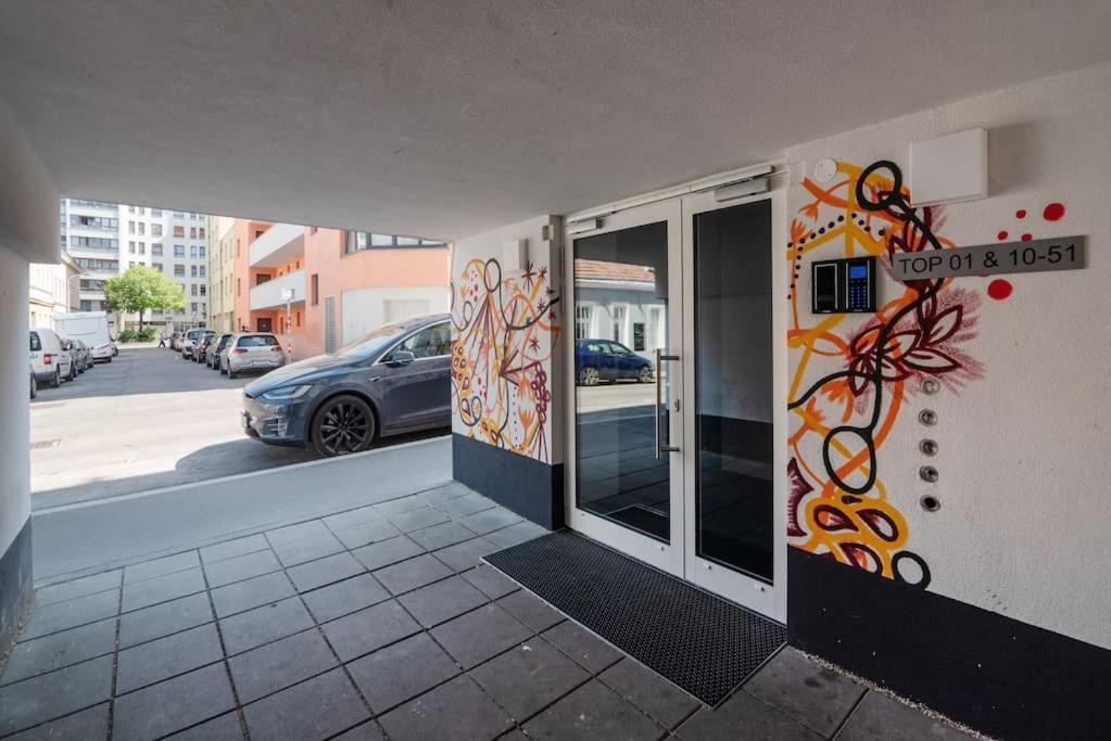 Neu Und Hell In Zentraler Ruhelage Mit Parkplatz Apartment Vienna