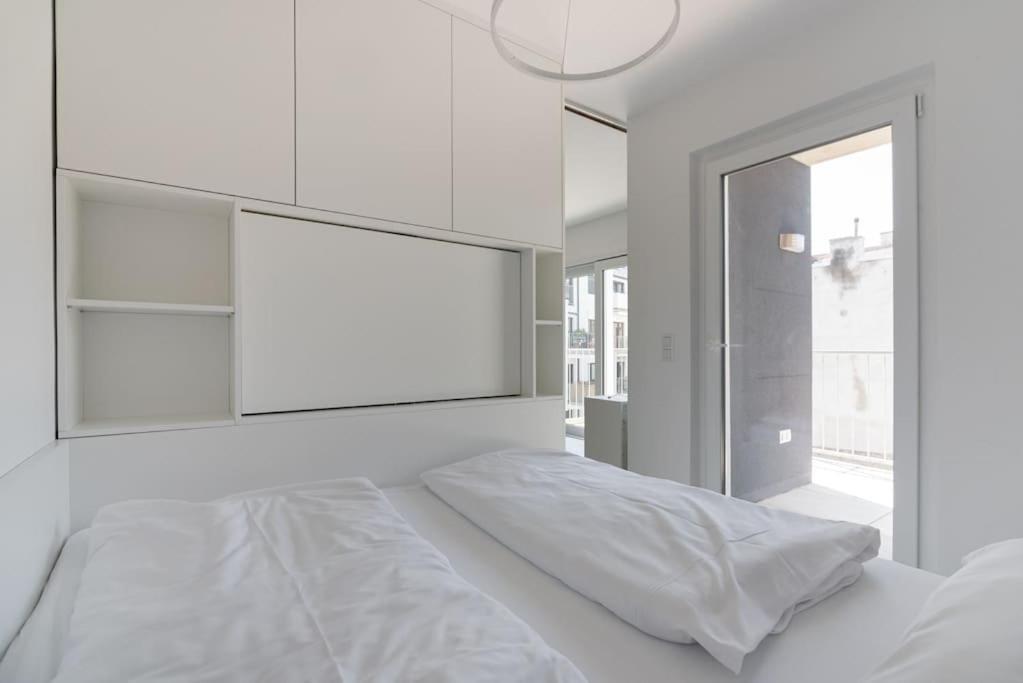 Apartment Neu Und Hell In Zentraler Ruhelage Mit Parkplatz