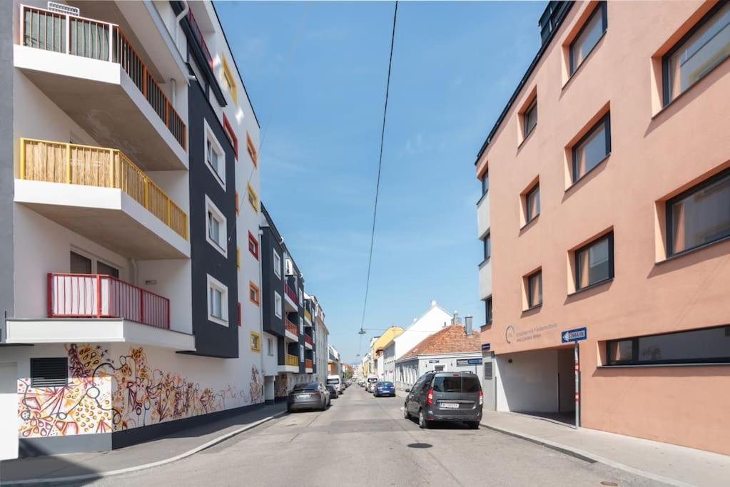 Apartment Neu Und Hell In Zentraler Ruhelage Mit Parkplatz Vienna