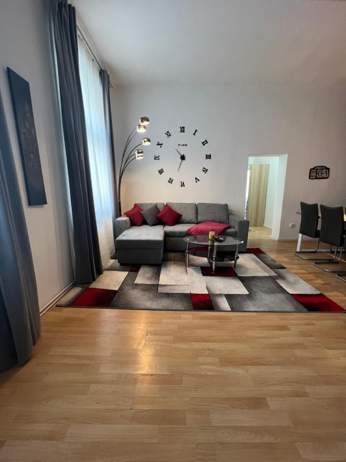 Spacious & Deluxe Big Near Prater