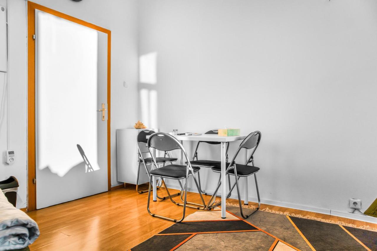 Joyful 2br Shared Near Millenium Tower & Danube River Guest house
