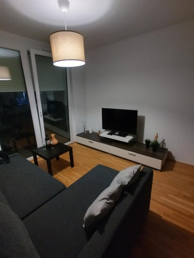 Schurli * Wien
