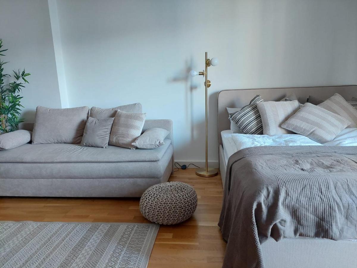 Balcony Apartment, 5 Min Walk To First District Apartamento Viena
