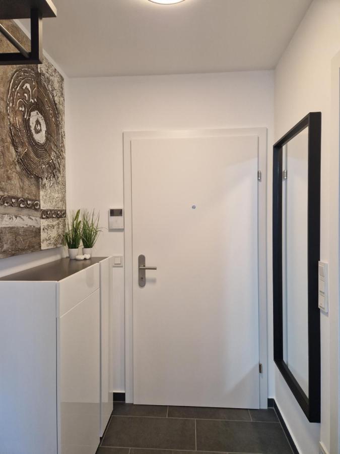 Apartment 10 Minutes To The Center, 2 Minutes To The Metro
