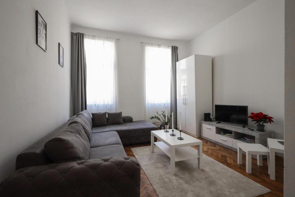 Apartment 10-next Metro U3 Vienna