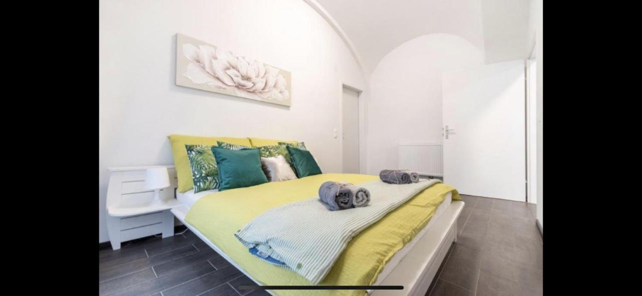 Apartment Center *
