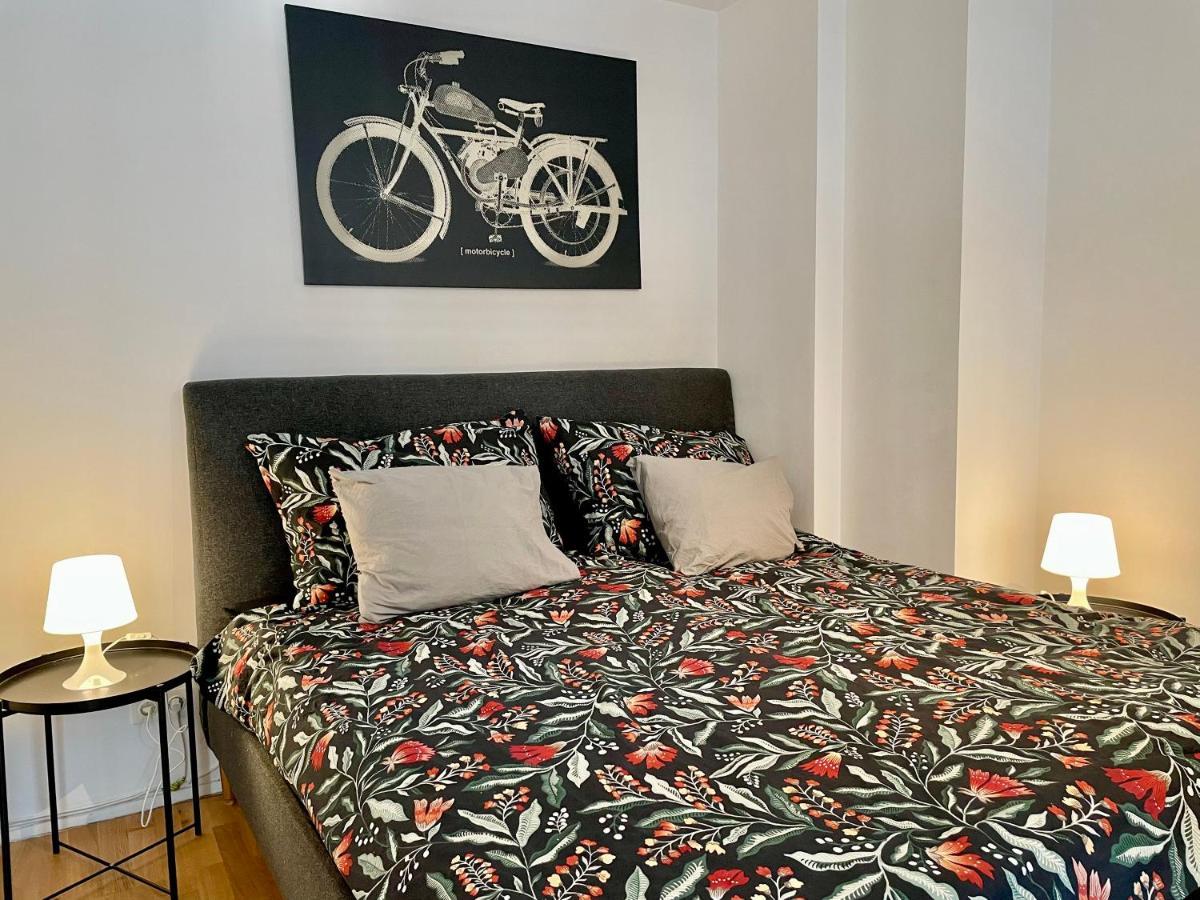 Apartment Premium With Balcony In Classy Area Vienna