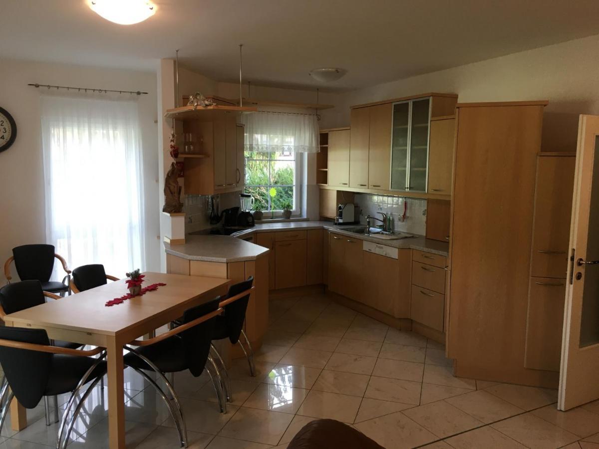 Ajo Big Flat 150 Sqm Contactless - Check-in