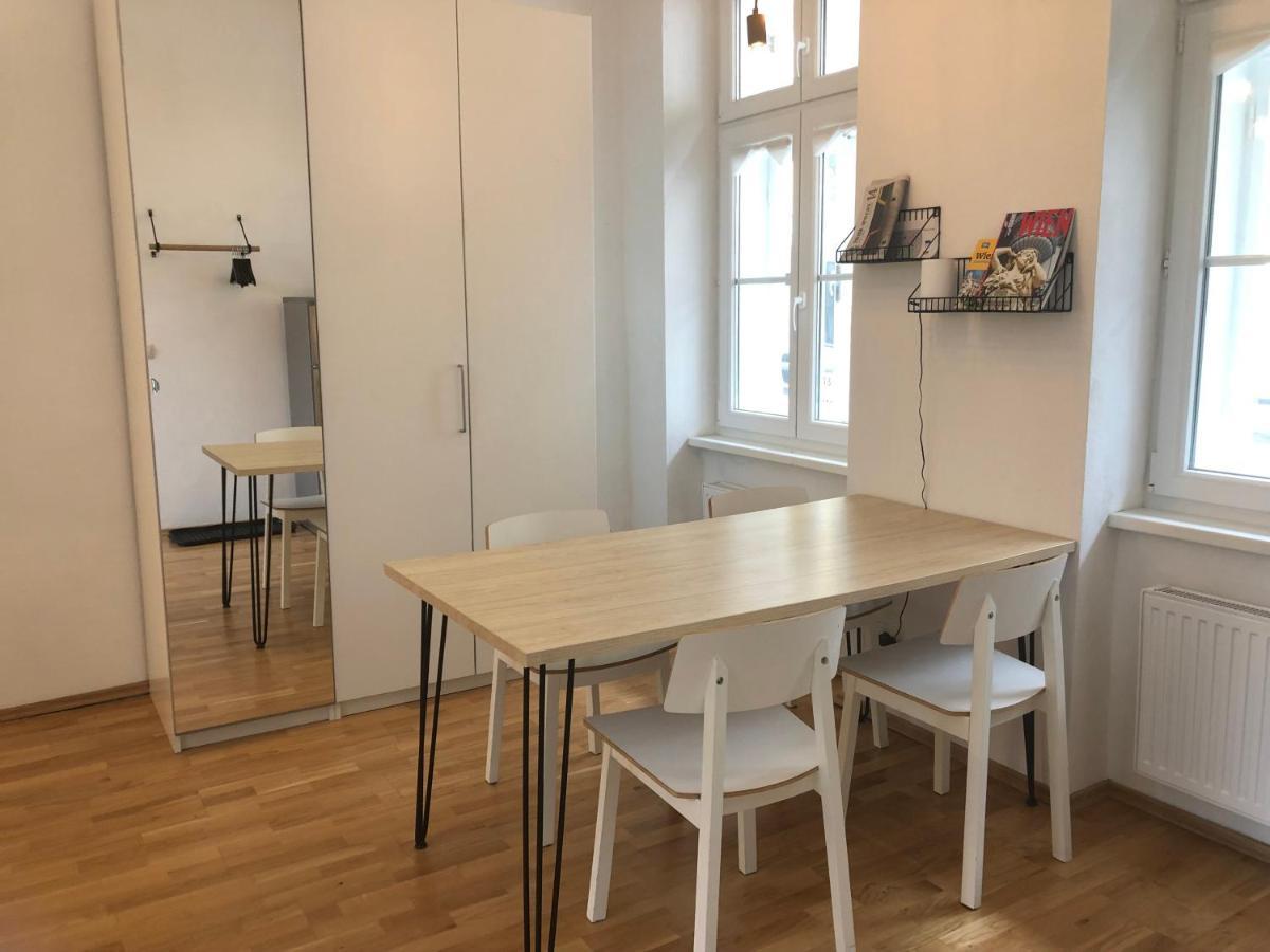 2 Mit Terrasse! Schonbrunn-nahe Apartment Wien