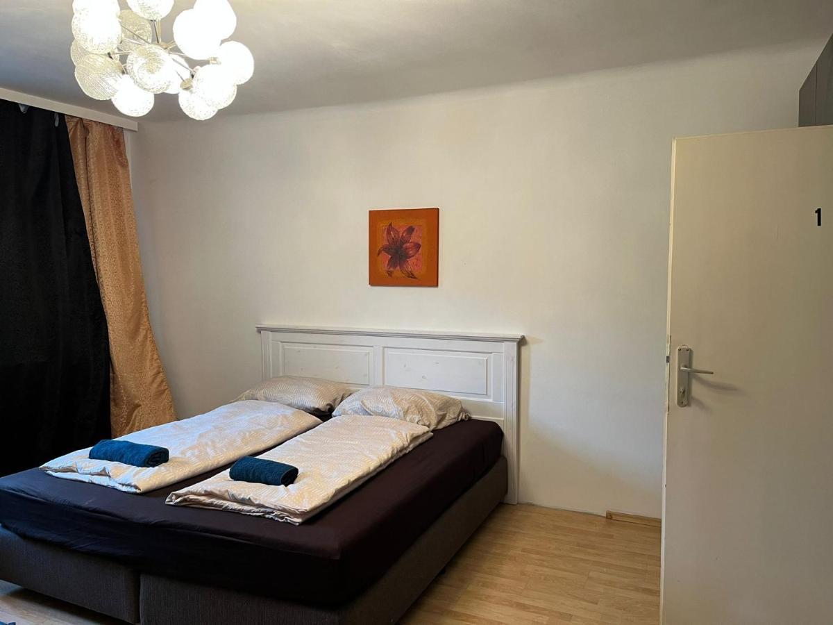 Breathtaking Shared Near Danube River /w Garden And Parking