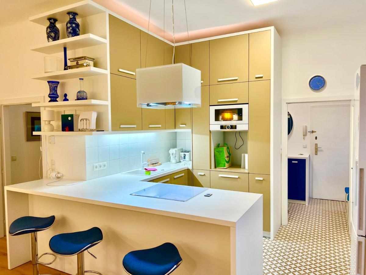 Vintage Design Apartment