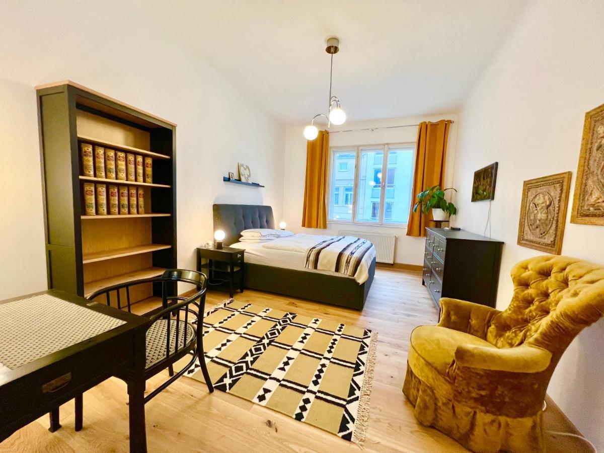 Vintage Design Apartment *