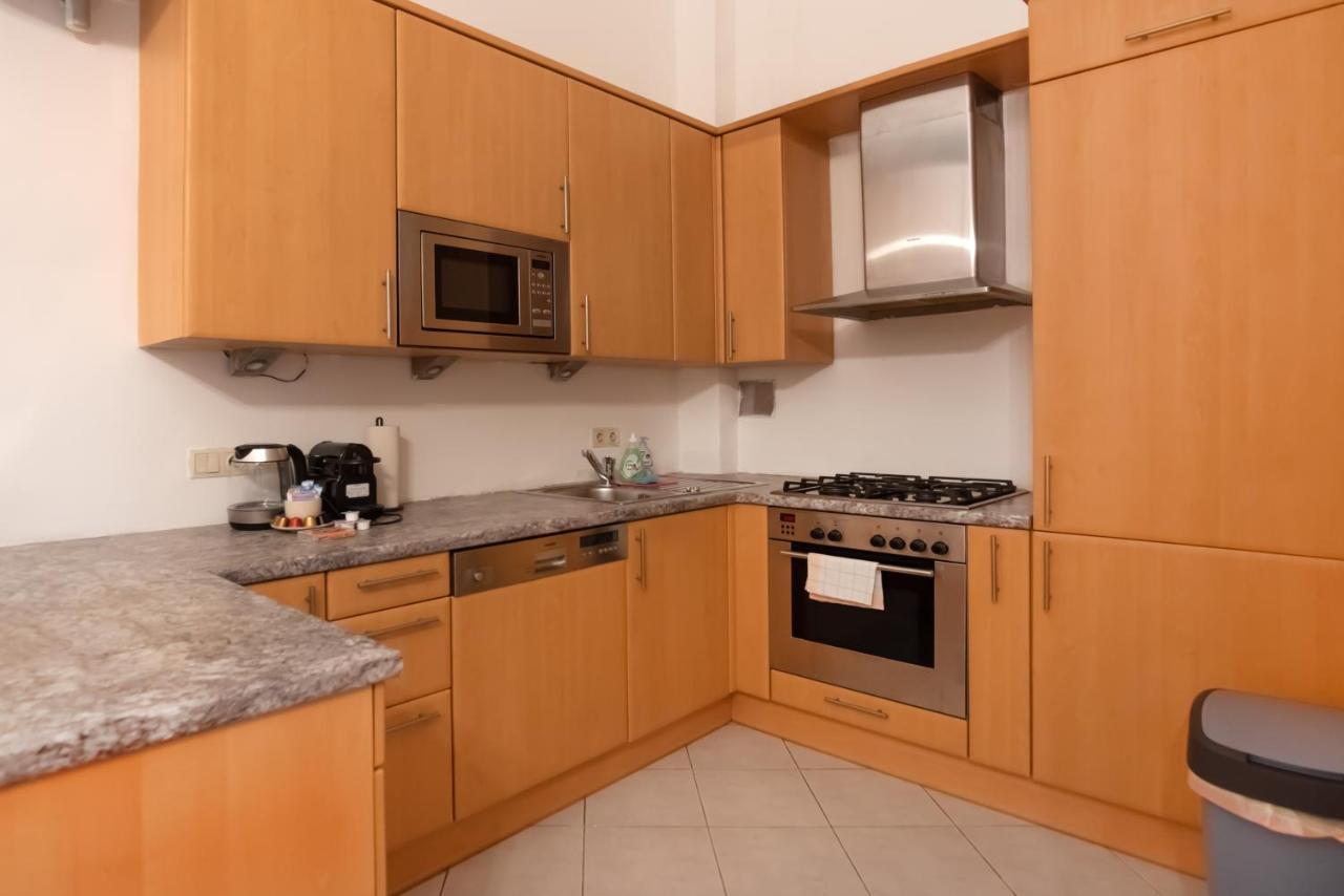 Zentrale Ruhelage Im Typischen Wiener Altbau Apartment Wien