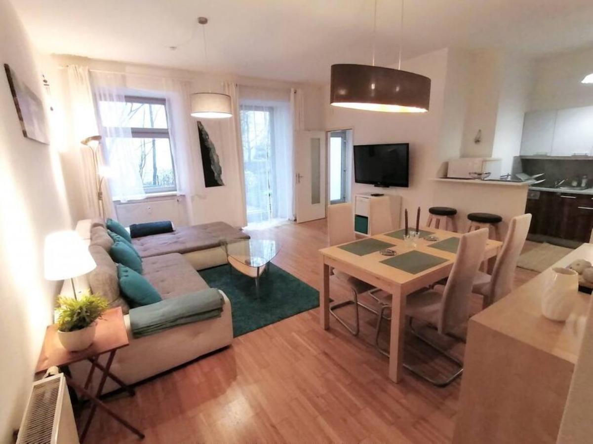 Nd Exquisites Wundervolles Ruhiges Terrassenapartment Mit Garage Apartment Vienna