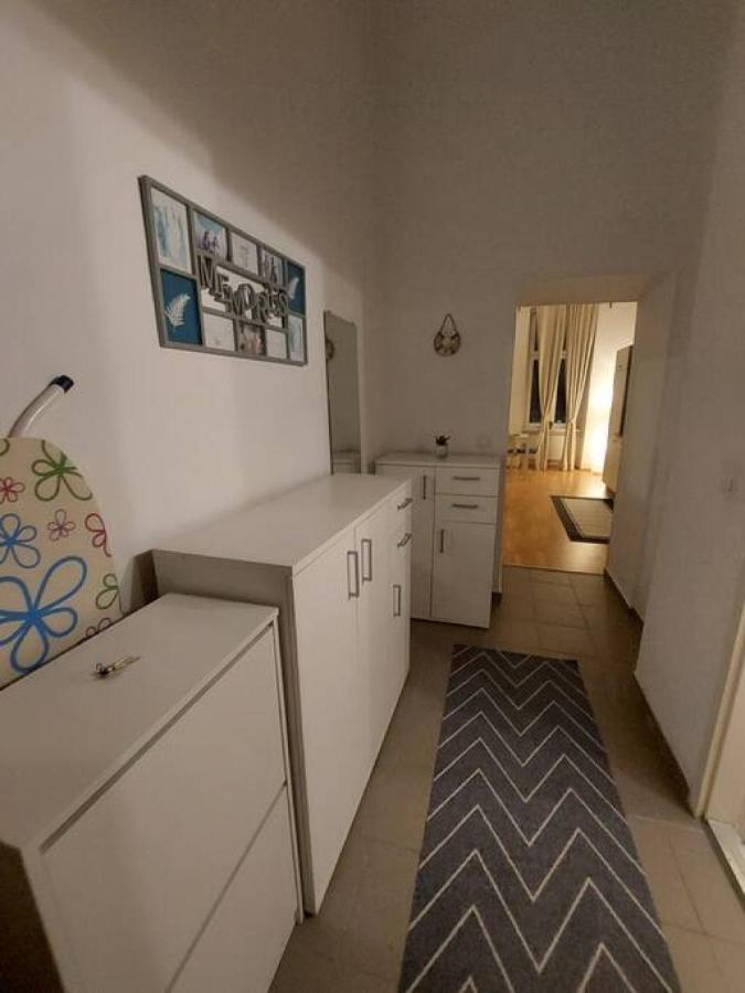 Cozy 40m2 In & Beautiful Family Area Right At Subway & Park Vienna