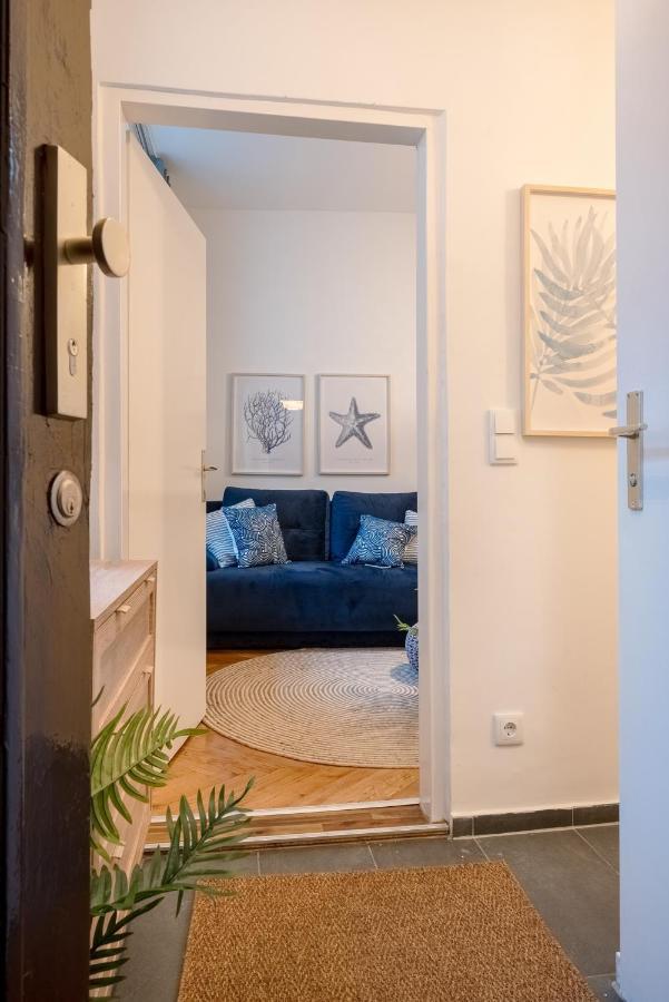 Designer Apartment, 5 Min To Center *