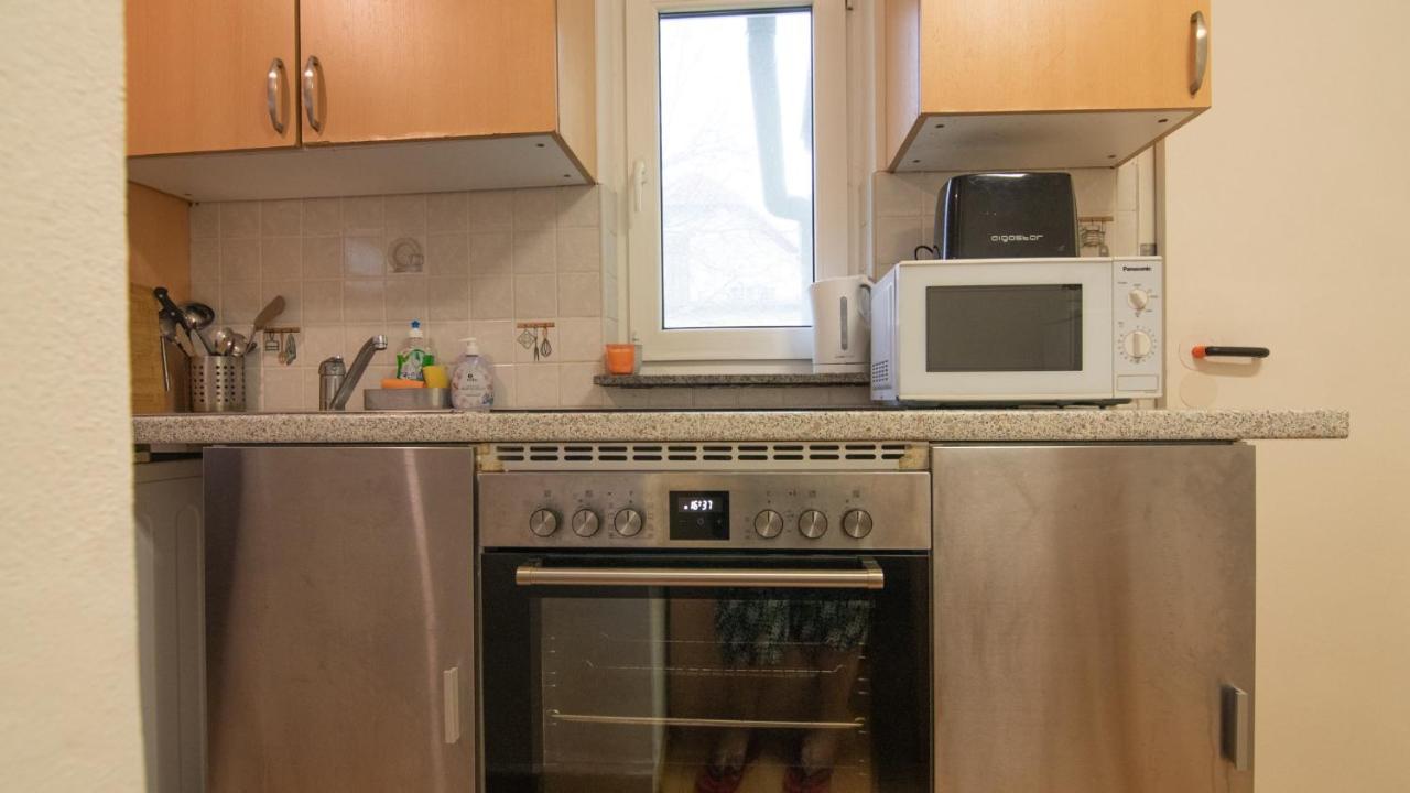 Small-comfy In Donaustadt Garden - Not Shared! Apartment Vienna