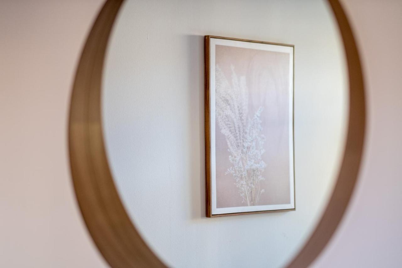 Experience Apartment *