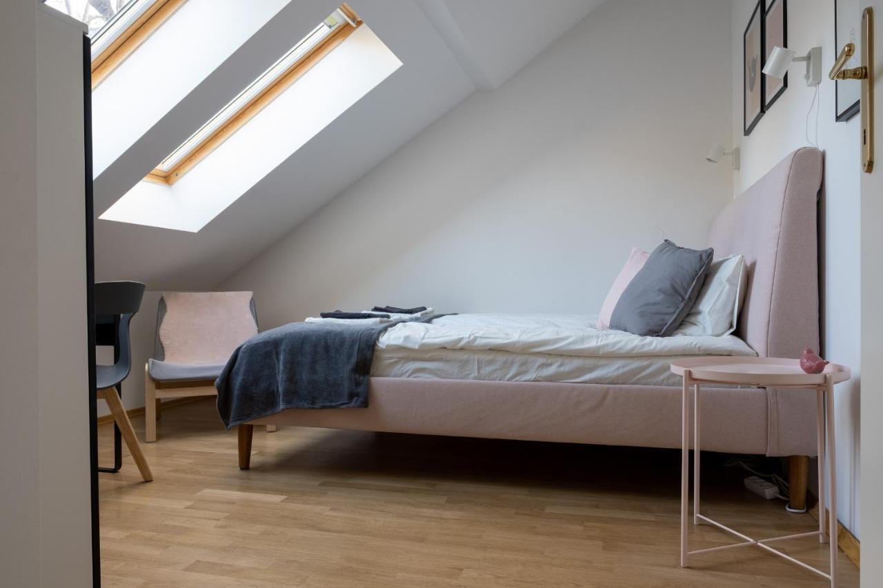 Experience Apartment *