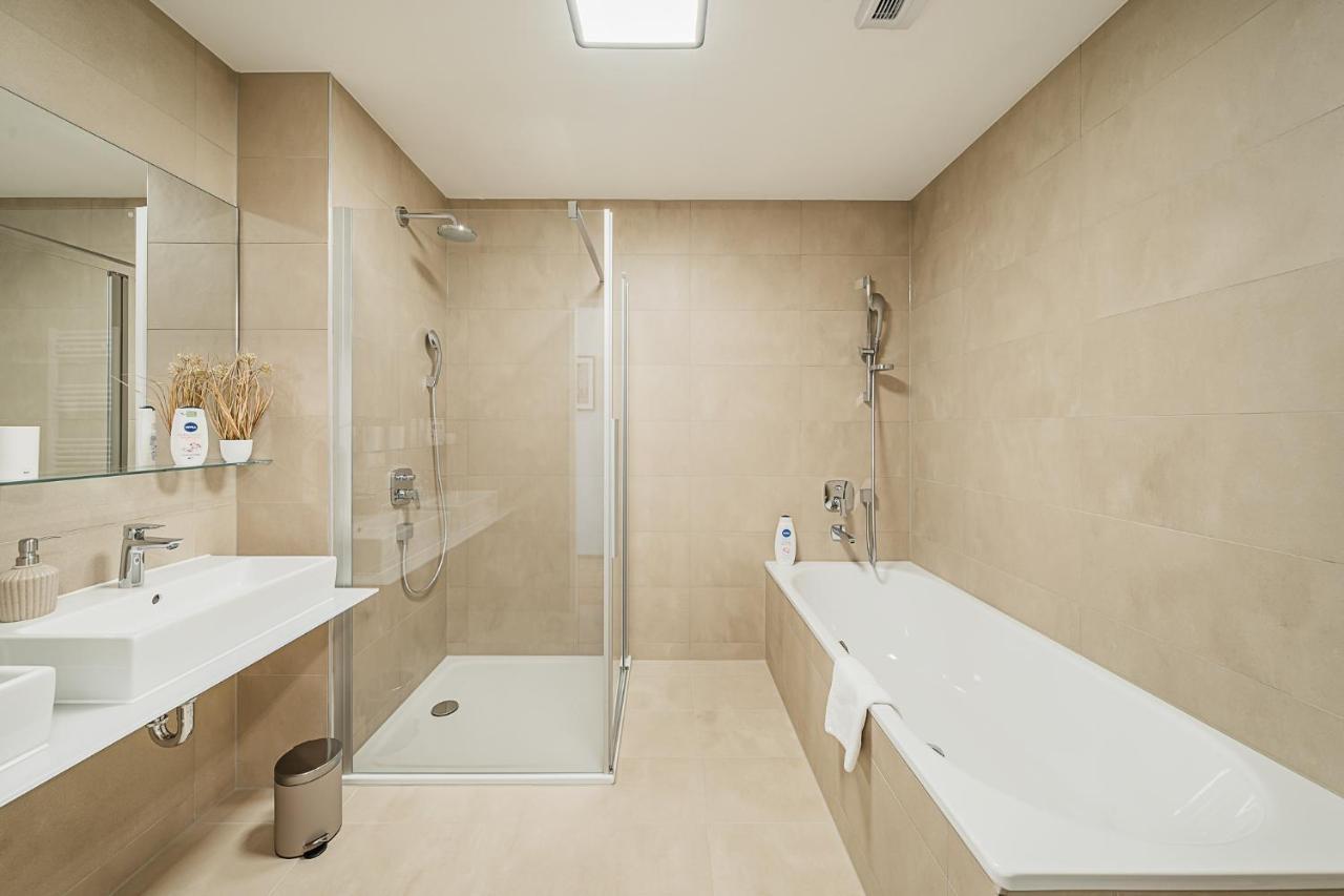 Diamondview Luxury
