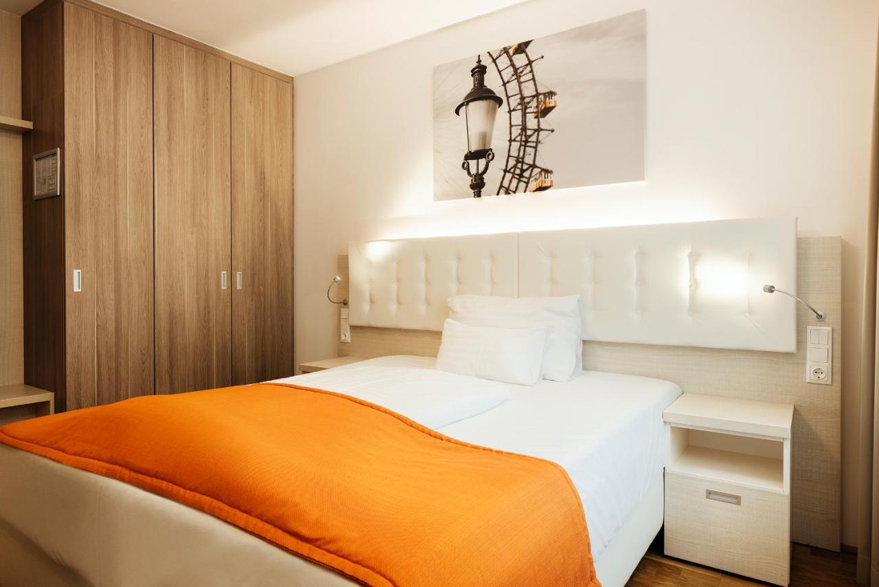 Oliver | Contactless Check-in 3* Vienna