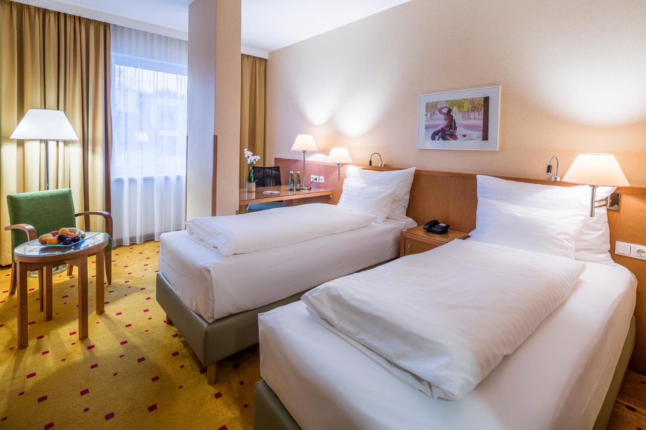 Courtyard By Marriott Schoenbrunn Hotel