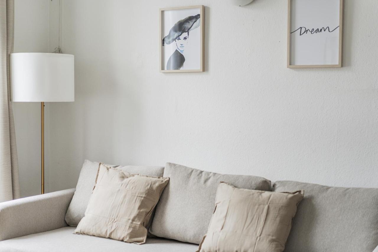 Stylisch In Vienna's 18th District Apartment *