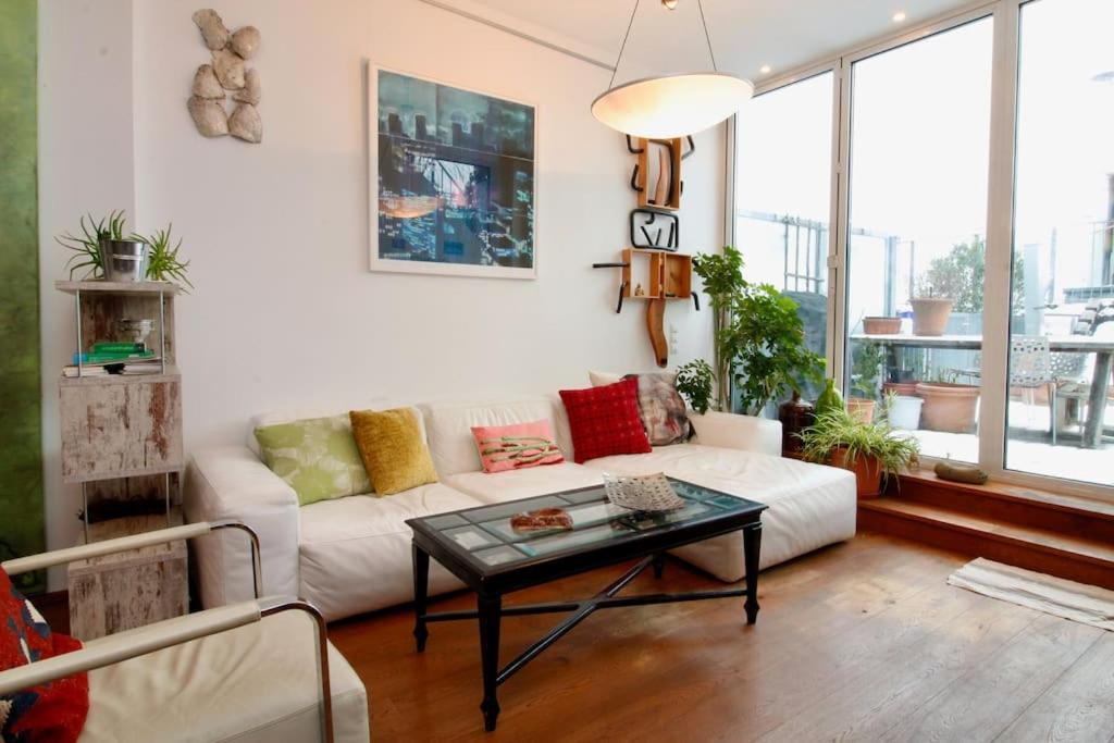 Apartment Rooftop Garden Loft 360 View Over