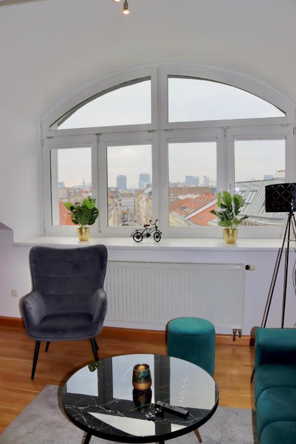 Stellar Penthouse Near Prater Apartment *