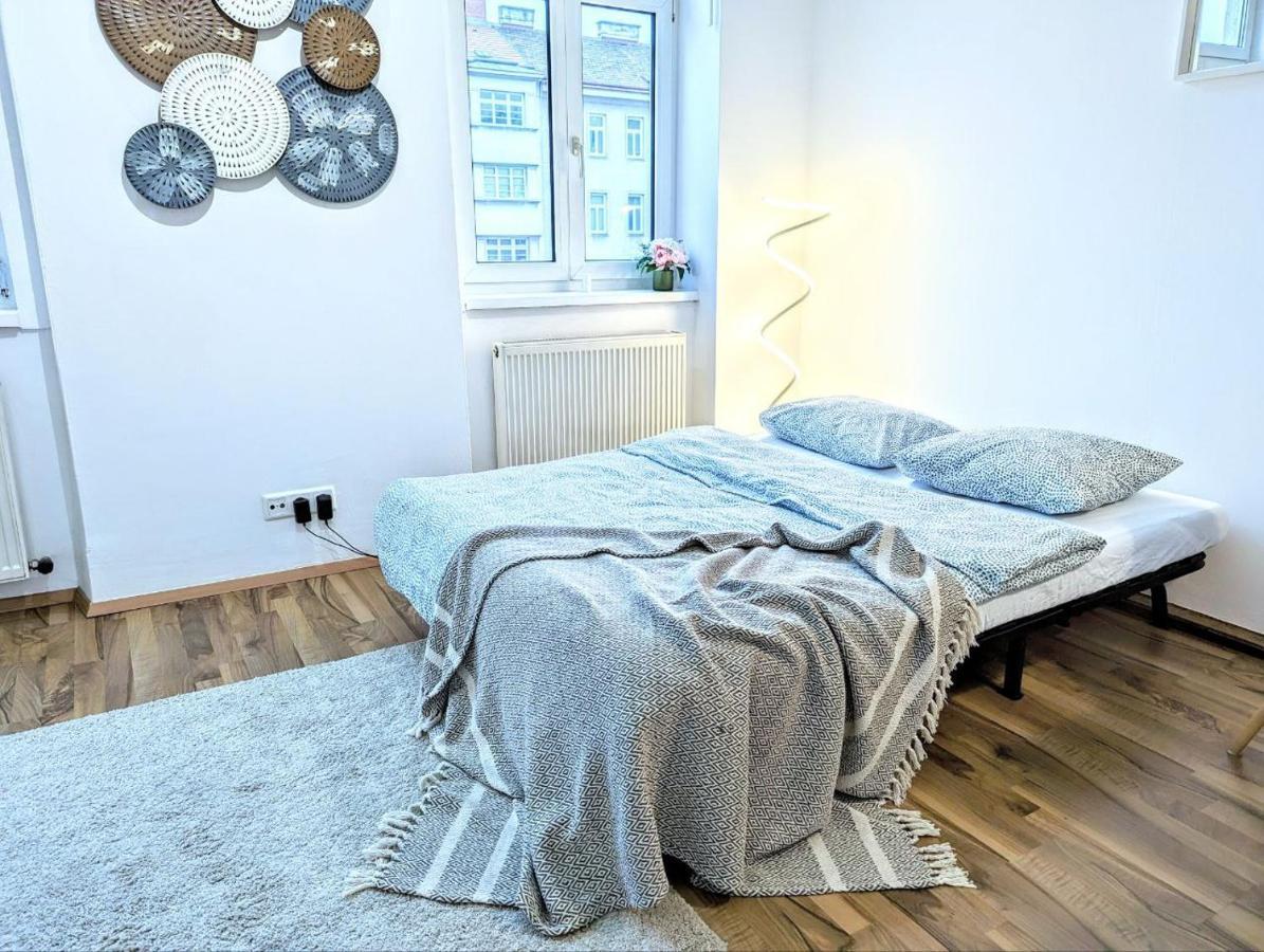 Cozy In The Lassallestrasse 13! Apartment