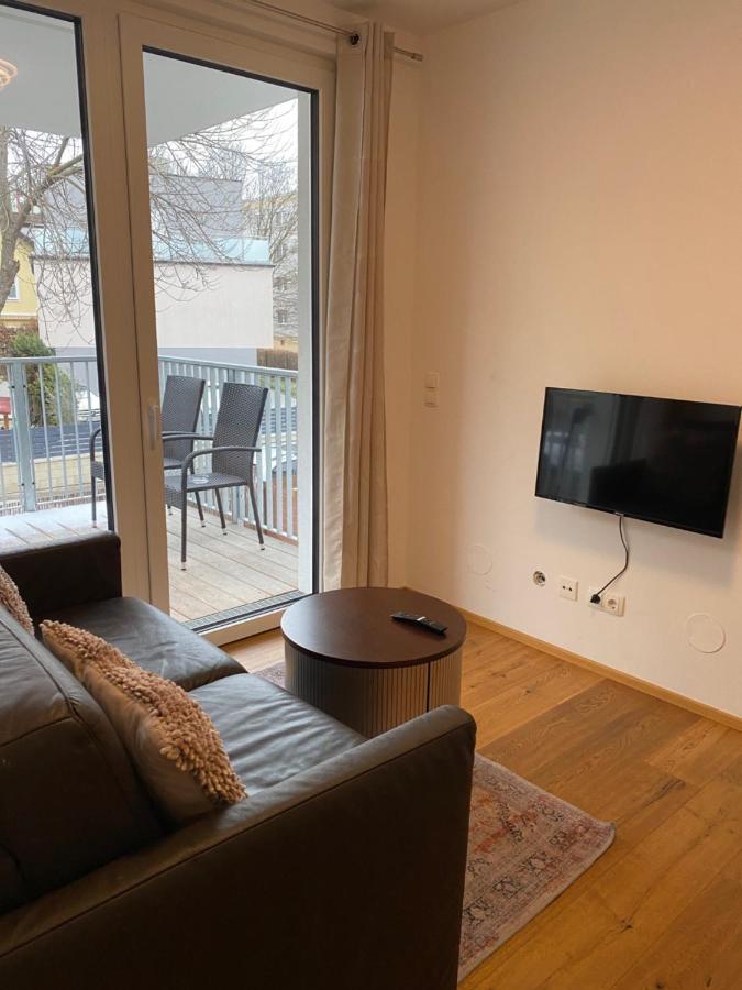 Modern With Balcony Near City Center Apartment Vienna