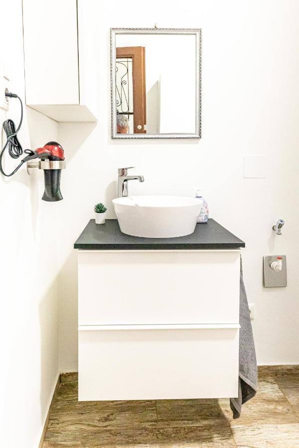 Premium City Apartment Close To Metro U2 & Vienna Congress Center Appartamento *