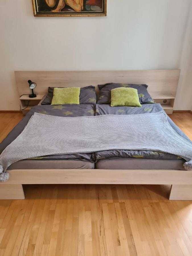 Apartment West