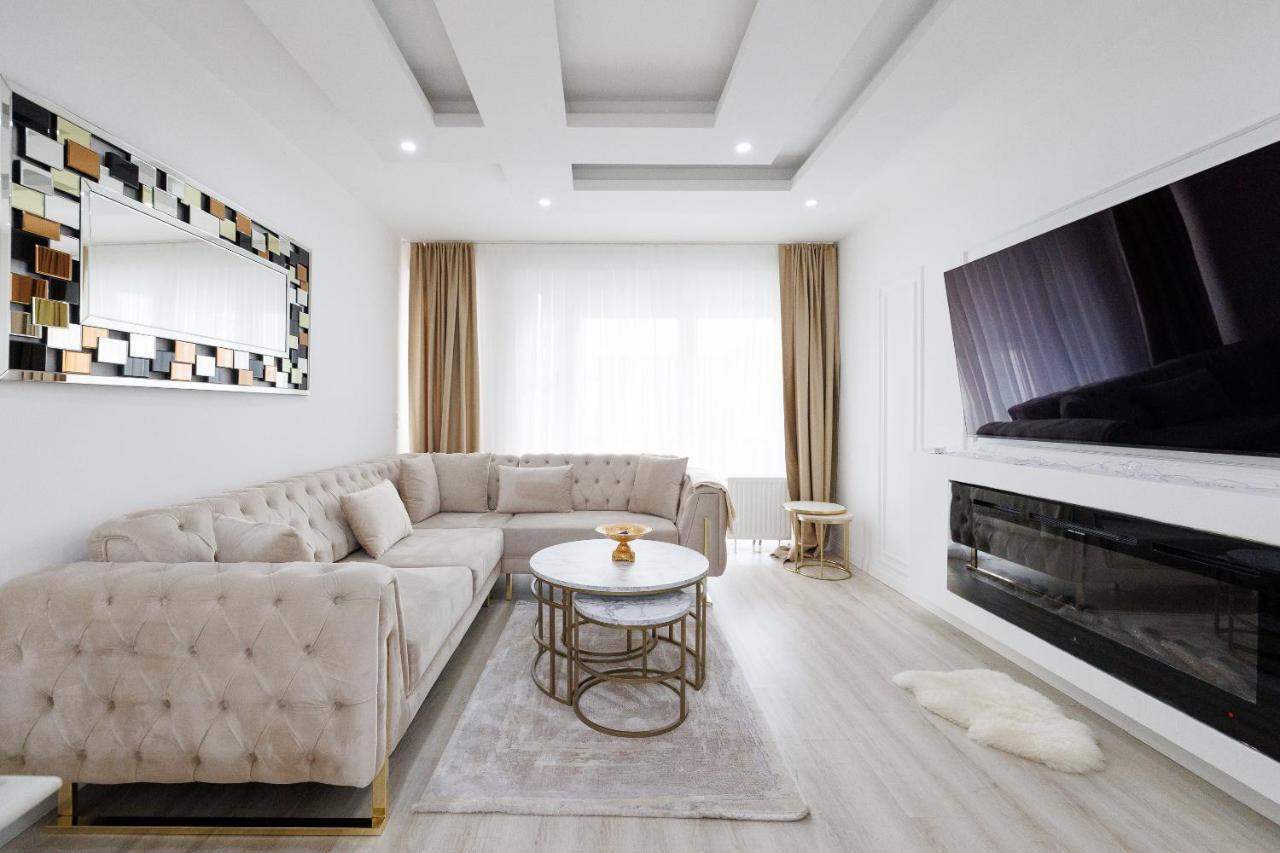 Old Apartment