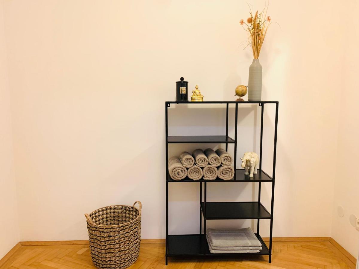 Ruhige Im Gasometer *wifi*u3*netflix* Apartment *