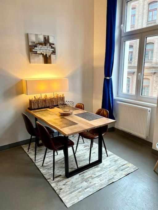 Klimatisierte Sehr Zentrale Wohnung-loftstyle-