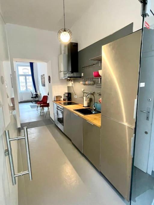 Klimatisierte Sehr Zentrale Wohnung-loftstyle- * Vienna