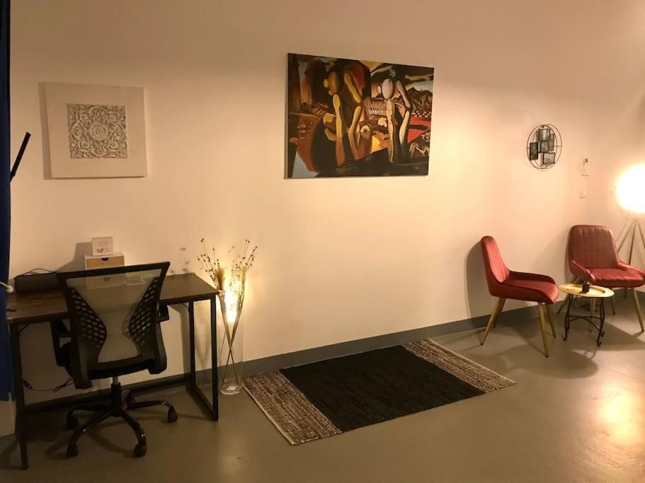 Klimatisierte Sehr Zentrale Wohnung-loftstyle- Apartment