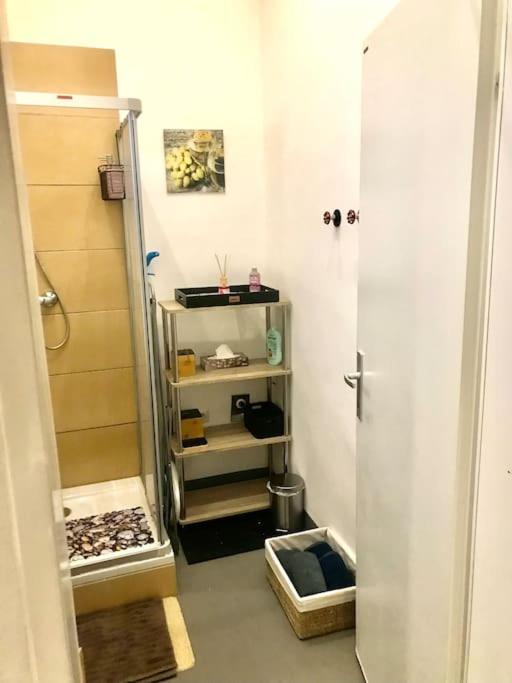 Klimatisierte Sehr Zentrale Wohnung-loftstyle- Apartment Vienna