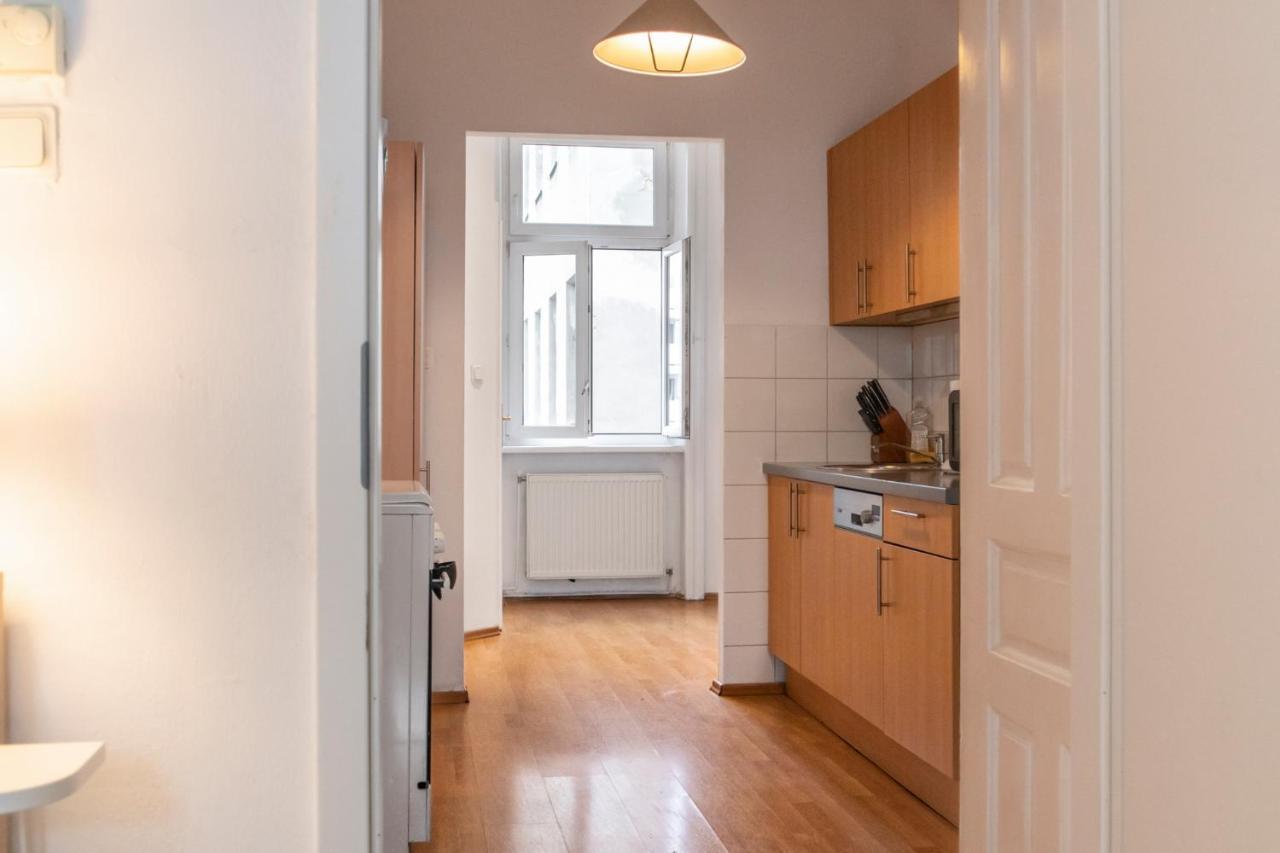 Fulfilling 2br Apt. Very And Good Located Wien