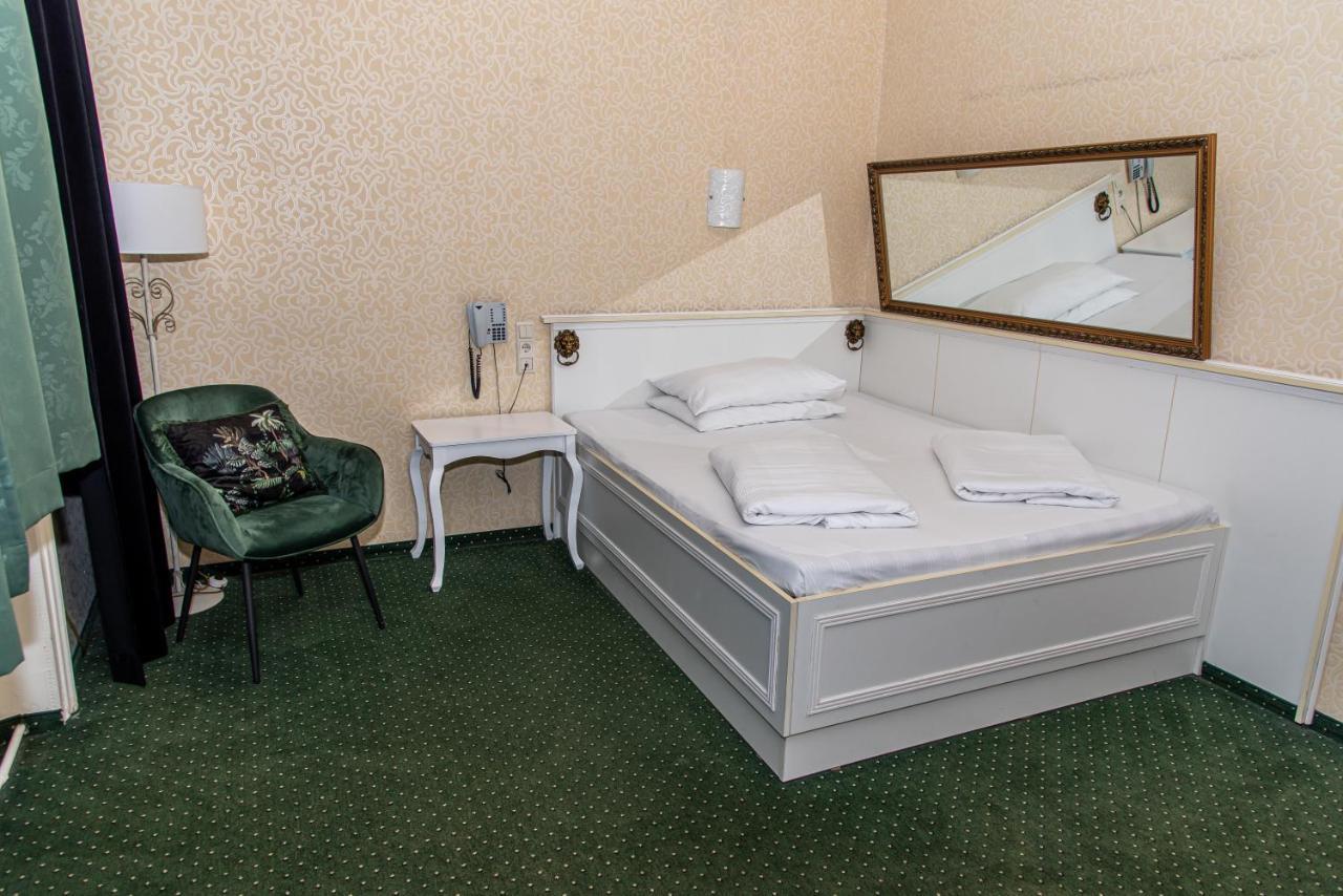 Goldene Spinne Hotel 3*