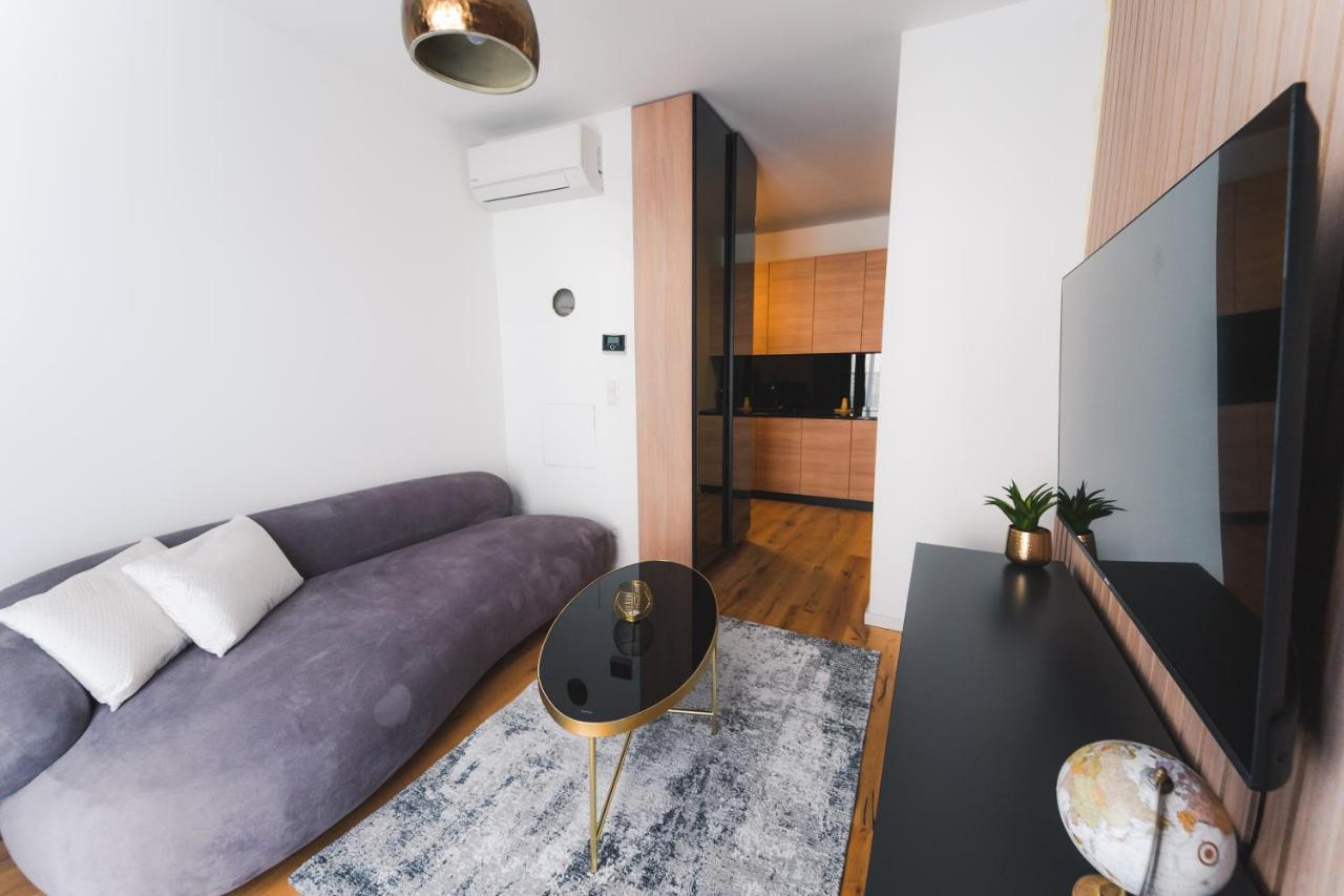 Triangle City Ii Apartment