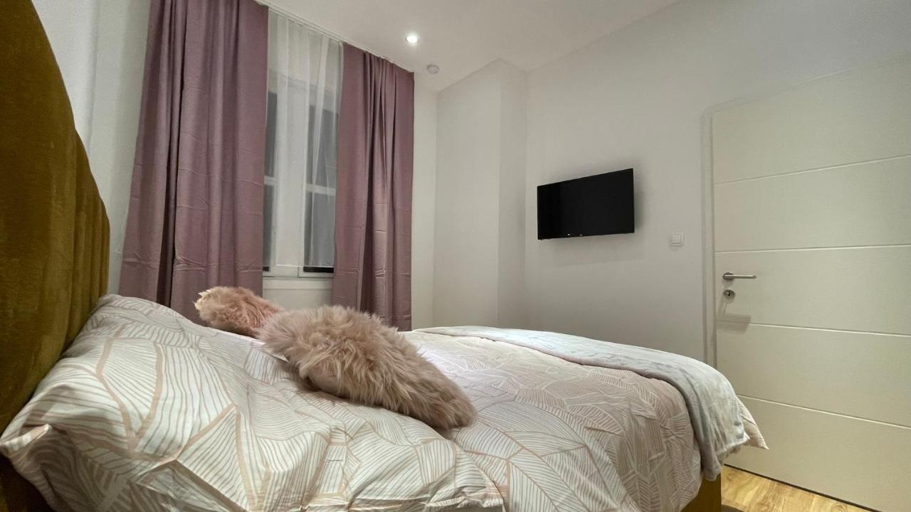 D&d Schonbrunner Deluxe Apartment