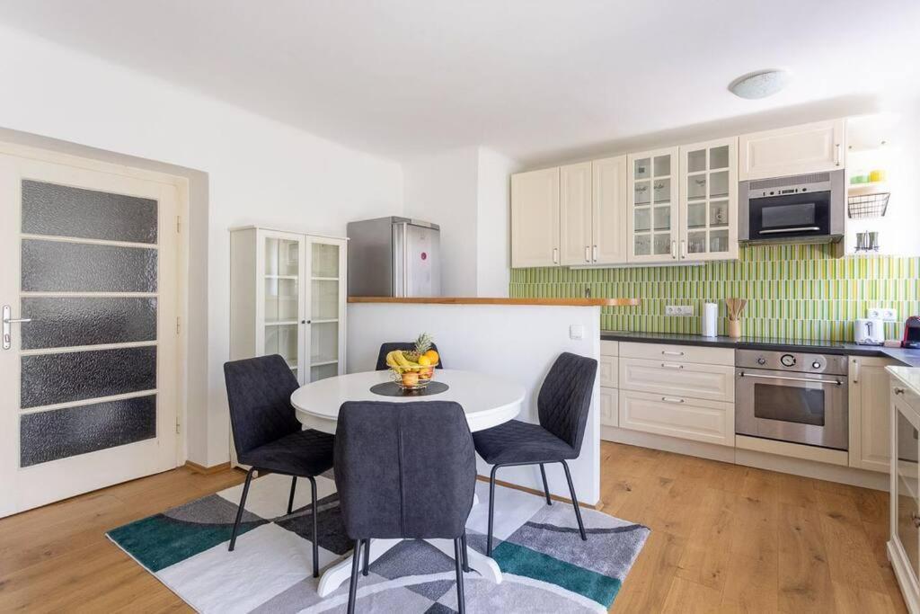 New Shalalaliving - My Cosy Near Schoenbrunn - Vthg * Vienna