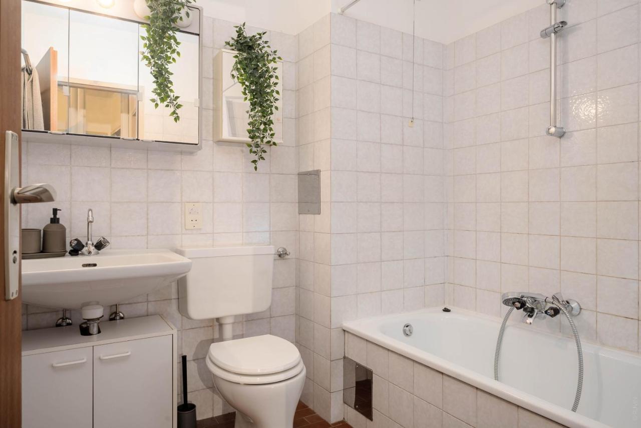 King Bed Home, Next To Akh Michelbeuern Apartamento Viena