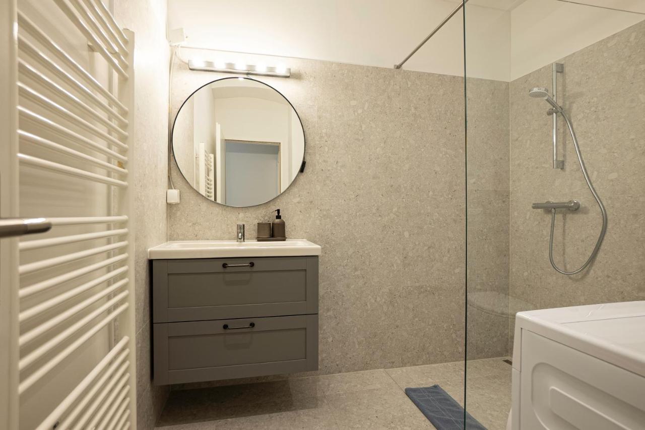 Experience Fresh Comfort In Our Brand-new In Vienna's 17th District Apartment