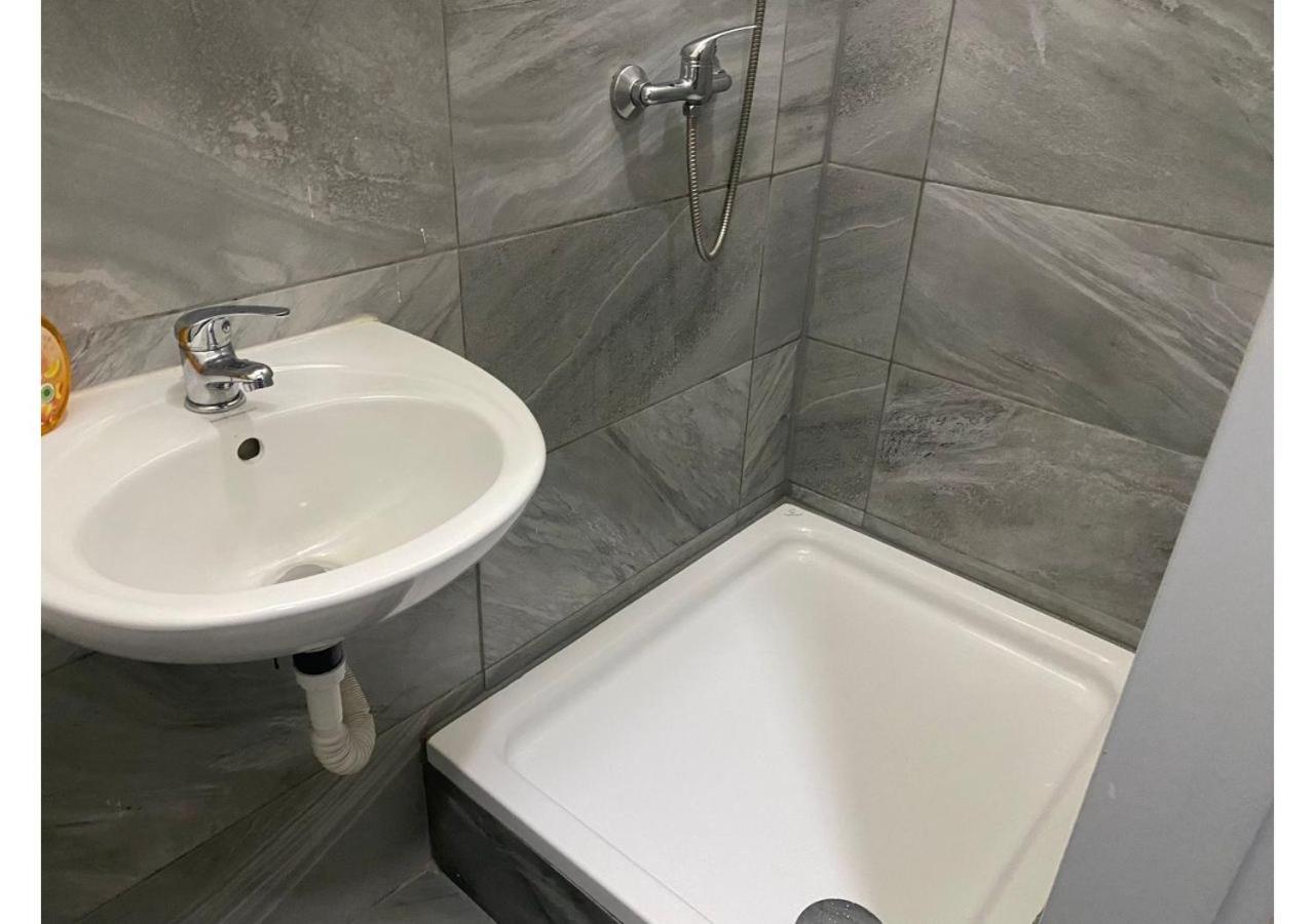 Apartment Budget -meidling Train Station & Schoenbrunn Vienna